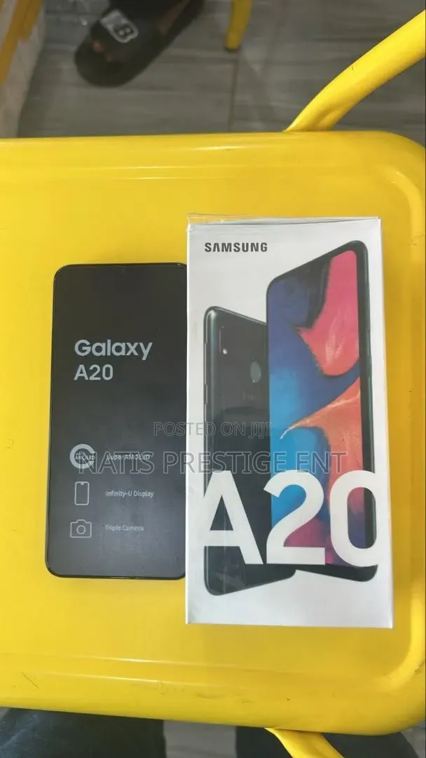 New Samsung Galaxy S10 Plus 128 GB Black