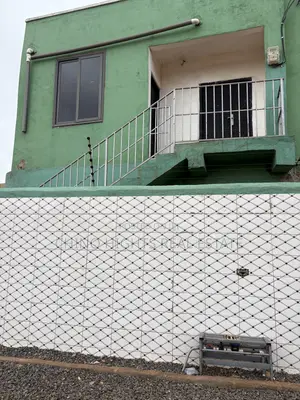 2bdrm Apartment in White Estate, Tema Metropolitan for rent