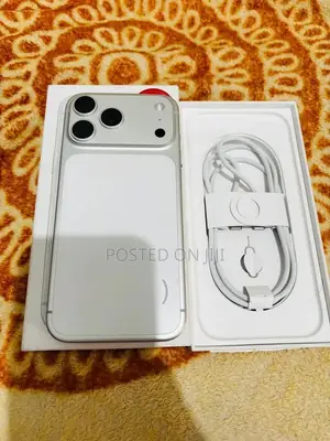 Apple iPhone 17 Pro Max 256 GB Silver