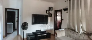 3bdrm House in Hfc Estate, Community 25 for sale