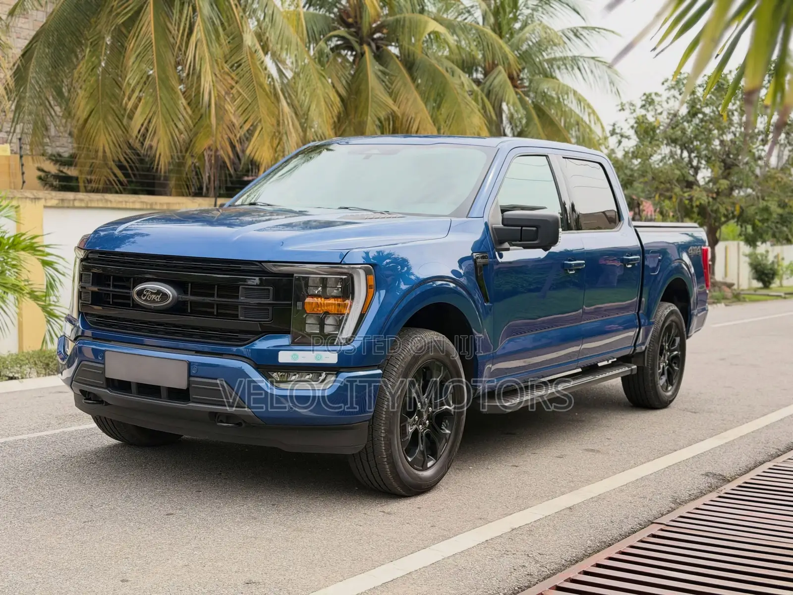 Ford F-150 XLT 2022 Blue