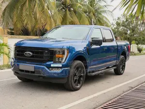 Ford F-150 XLT 2022 Blue