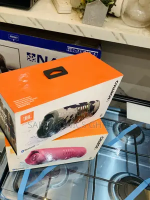 Classic JBL CHARGE 5 - Portable Bluetooth Speaker