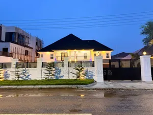 Fully Furnished 6 Bedroom House for Short Stay