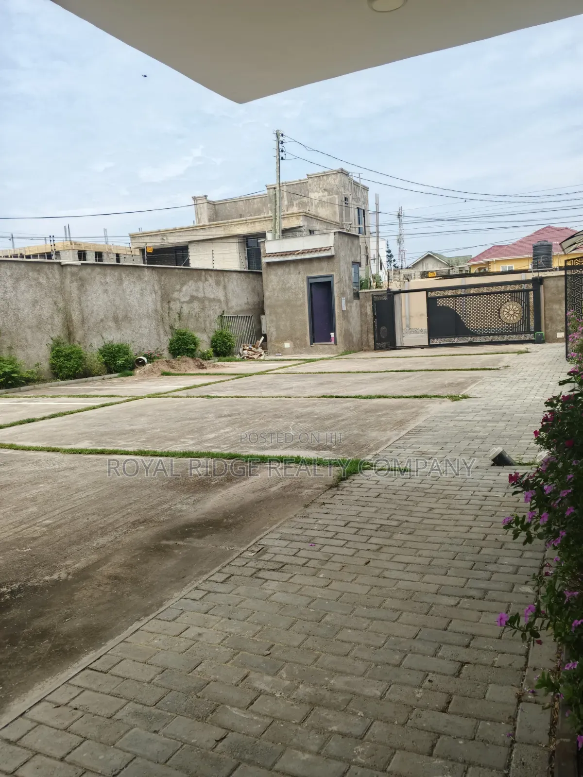 3bdrm House in Tseaddo, Accra Metropolitan for rent