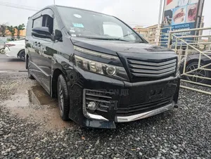 Toyota Voxy 2014 Black