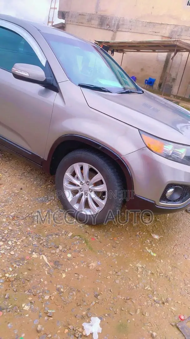 Kia Sorento EX 2012 Gray