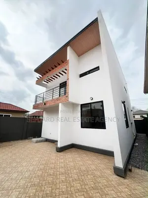 3bdrm Duplex in Sefdard Properties, Oyarifa for sale