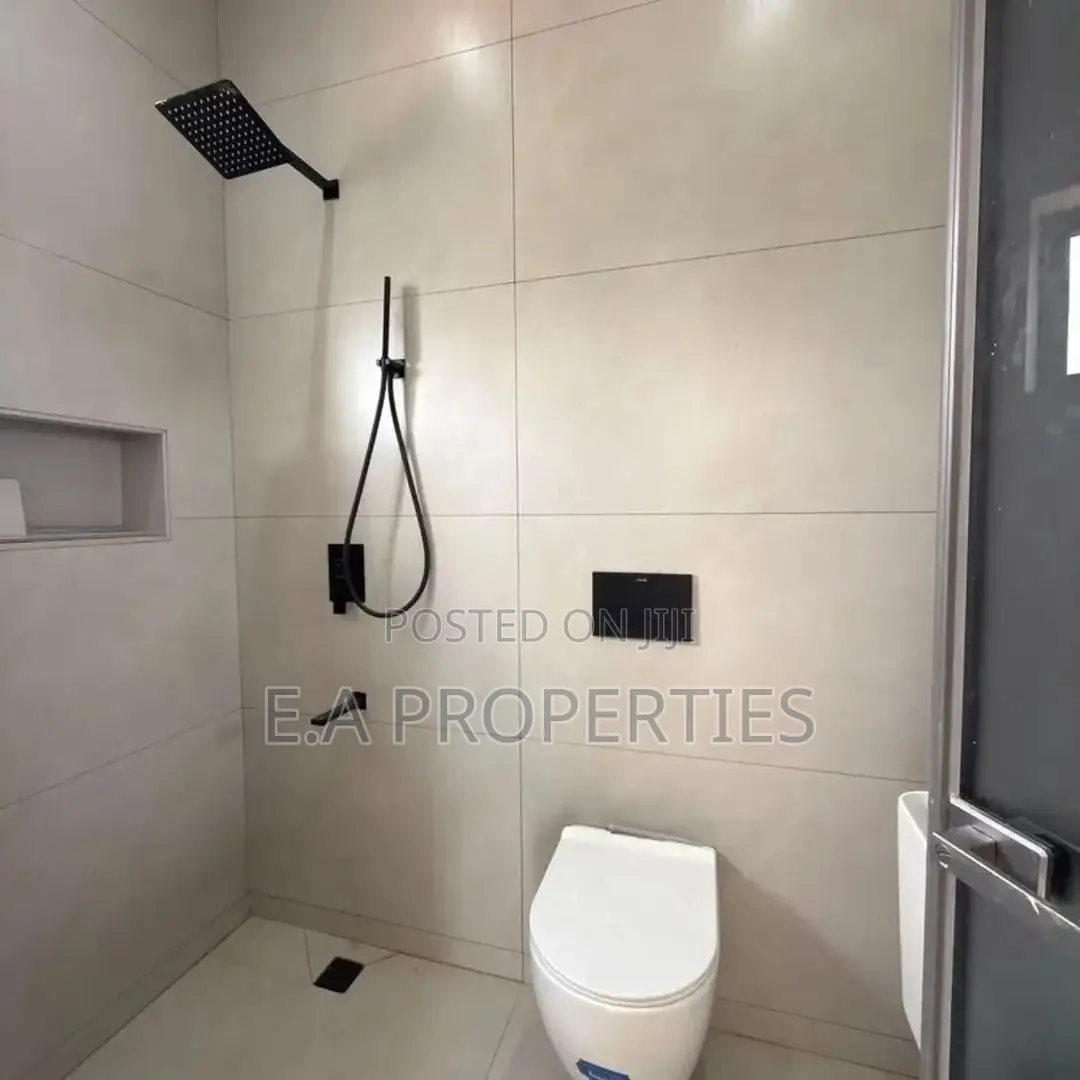 4bdrm House in Ea Properties, School Junction for sale