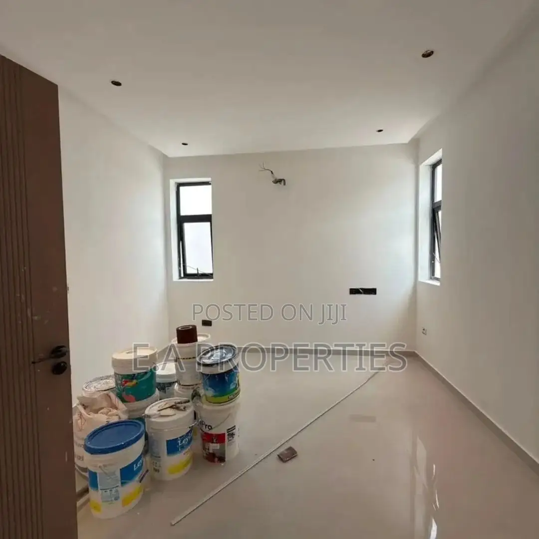 4bdrm House in Ea Properties, School Junction for sale