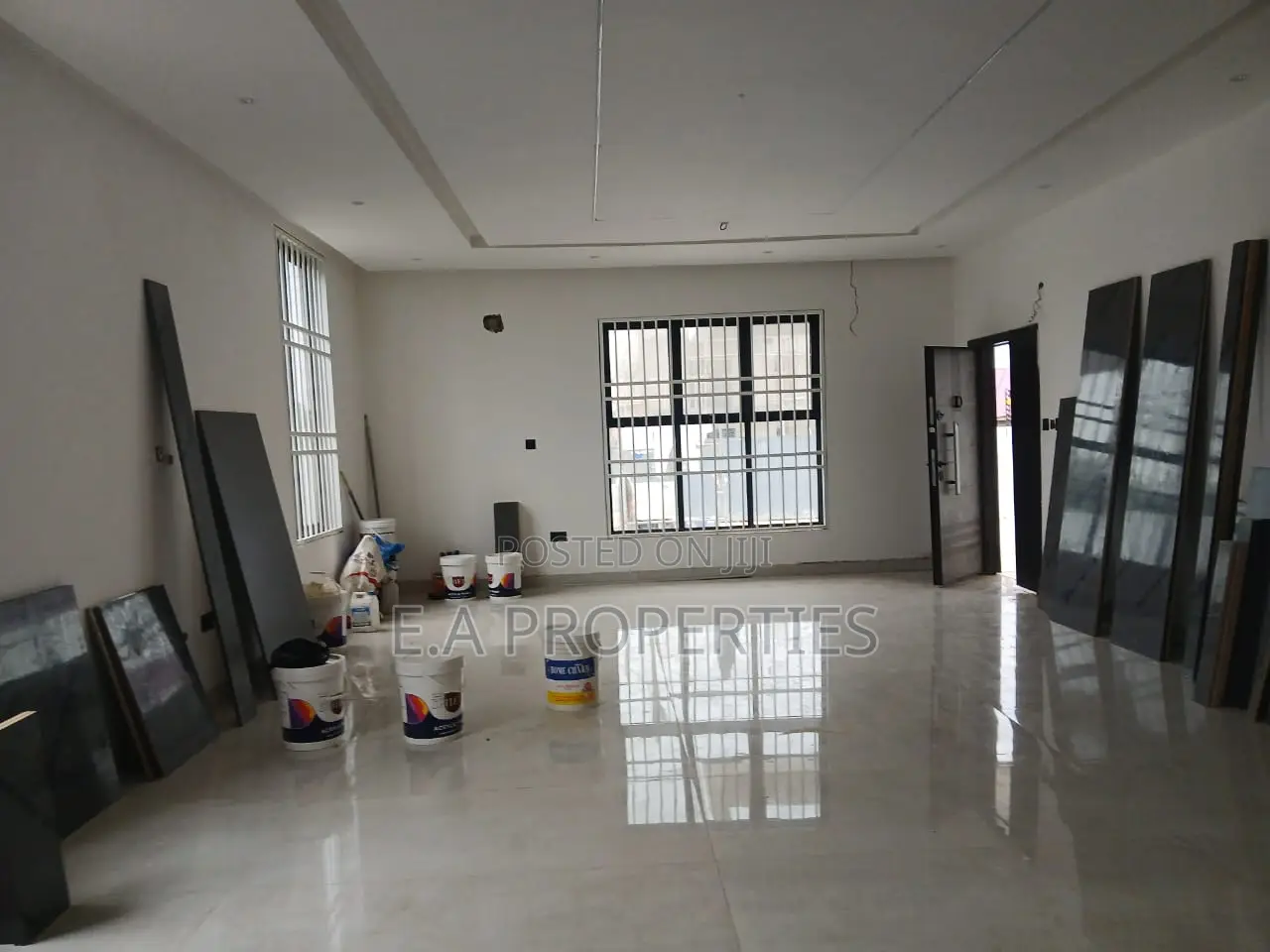3bdrm House in Ea Properties, School Junction for sale