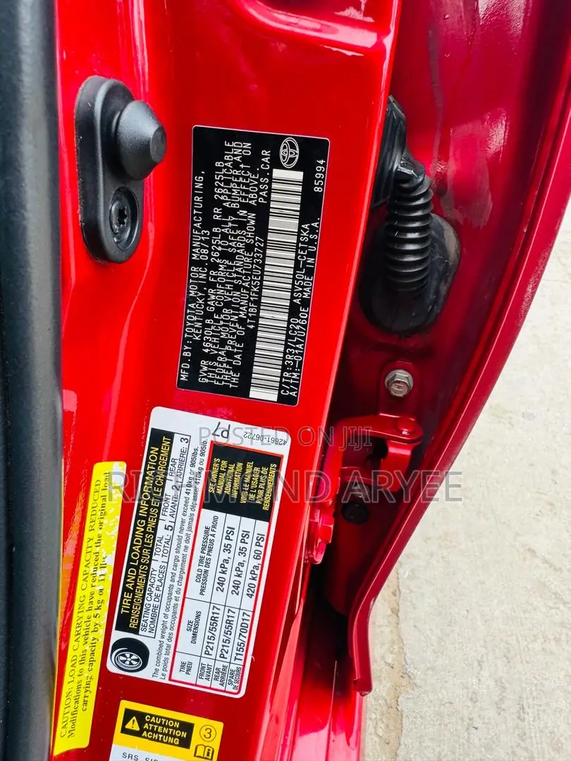 Toyota Camry SE 4dr Sedan (2.5L 4cyl 6A) 2014 Red