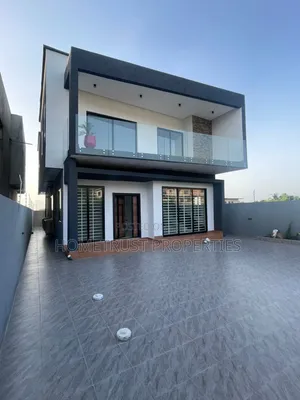 4bdrm Duplex in Oyarifa, Pentecost for sale
