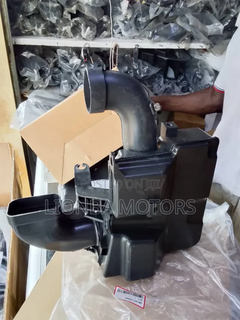 Hyundai Accent 2012 Resonator