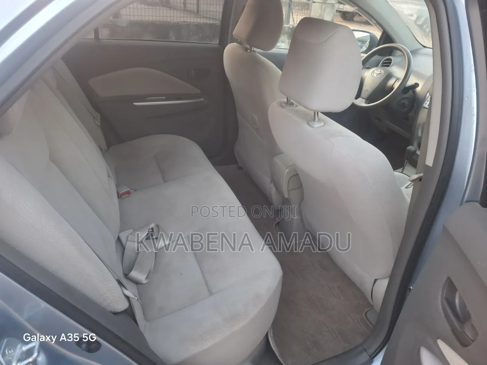 Toyota Belta 2010 Blue