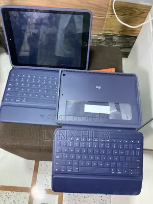 Magnetic Keyboard Cover for iPad 10.2