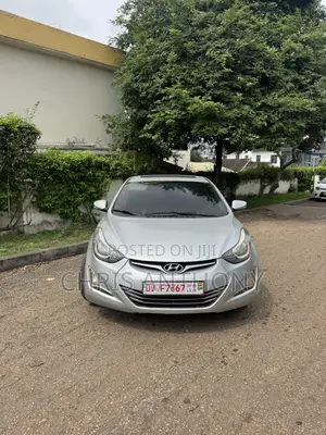 Hyundai Elantra 2016 Silver