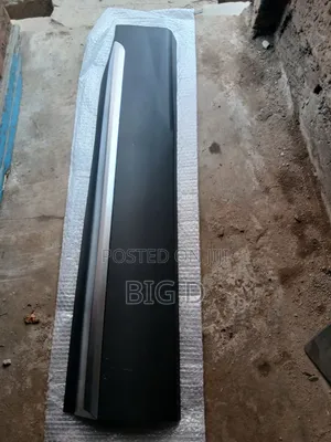 Hyundai Santafe 2019 , 2020, 2021 Door Moulding