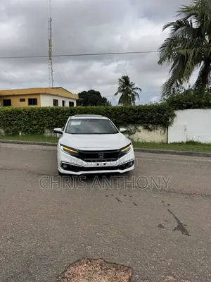 Honda Civic Touring Sedan 2019 White