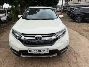 Honda CR-V Touring AWD 2018 White