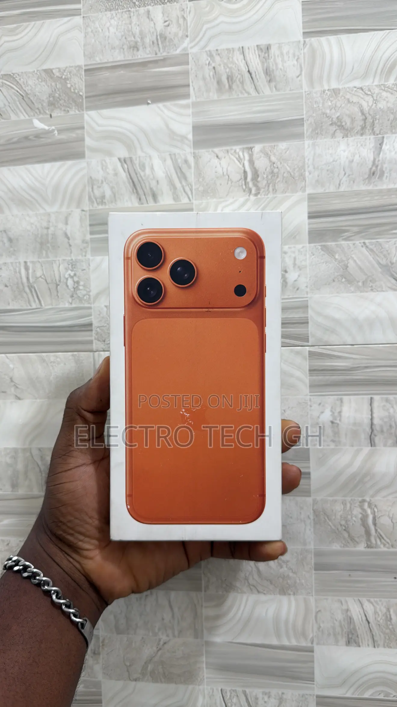 New Apple iPhone 17 Pro Max 256 GB Orange