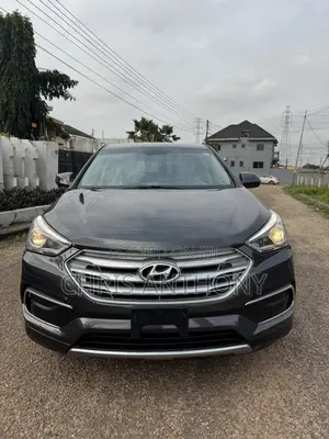 Hyundai Santa Fe 2018 Gray