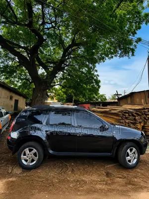 Renault Duster 2014 Black