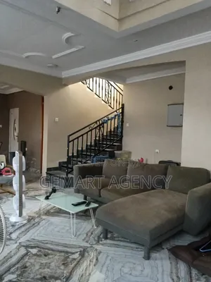 4bdrm House in Madina, Ga East Municipal for sale
