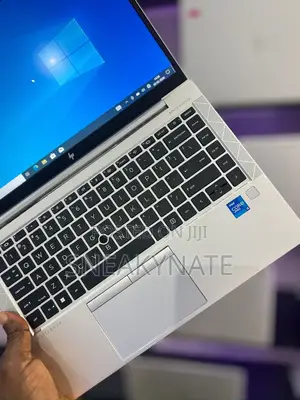 New Laptop HP EliteBook 840 G8 8GB Intel Core i5 SSD 256GB