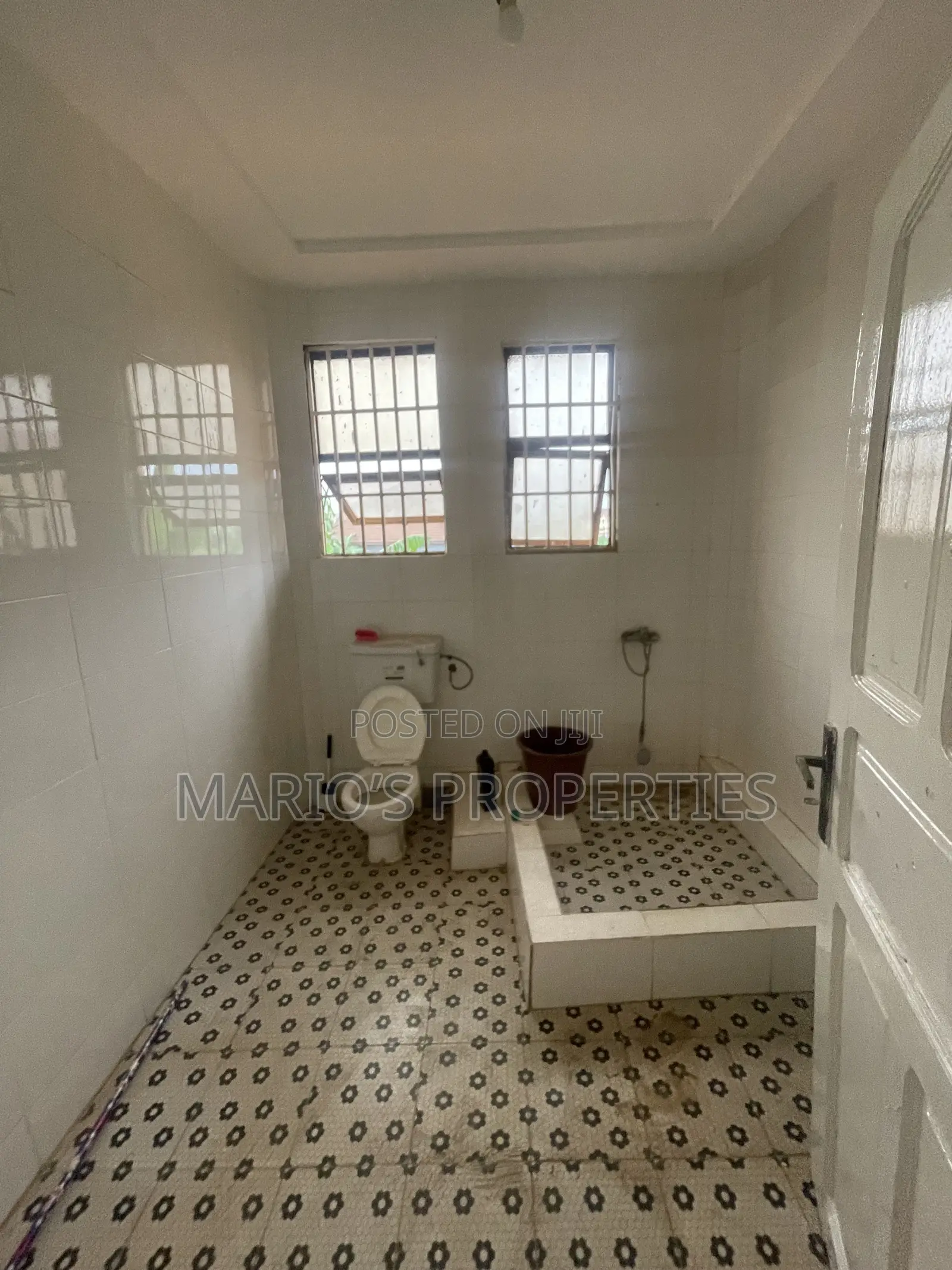 5bdrm House in Mario’S Properties, Adjiriganor for rent
