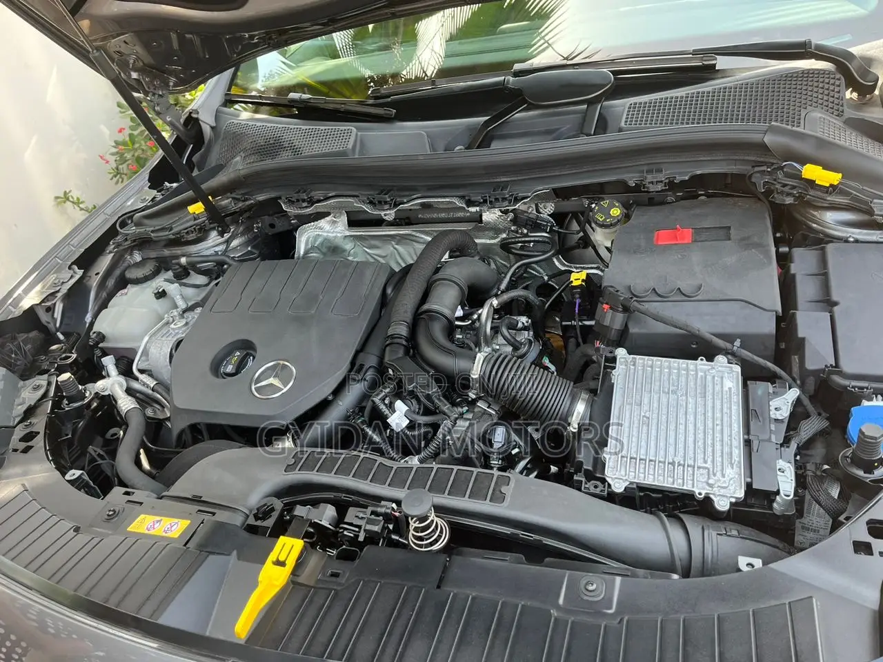 New Mercedes-Benz GLA-Class 2025 Gray