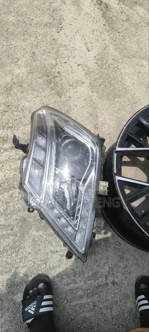 Nissan Patrol Y62 2015 Headlight