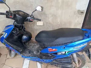 Yamaha Majesty 2025 Blue