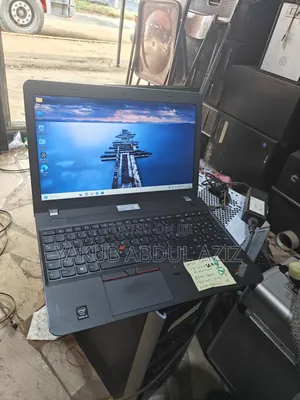 Laptop Lenovo ThinkPad Edge E550 8GB Intel Core i3 SSD 128GB