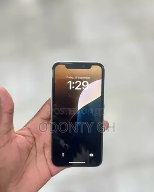 Apple iPhone 11 64 GB White