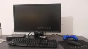 Desktop Computer Dell OptiPlex 3060 8GB Intel Core i3 SSD 256GB