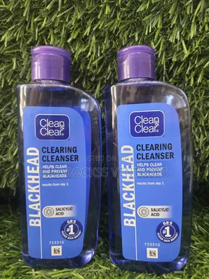 Clean Clear Blackhead Clearing Cleanser. 200ml