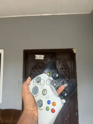 Xbox 360 With Two Original Controllers