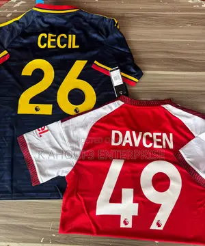 Customized Arsenal Home and Away Jersey Available