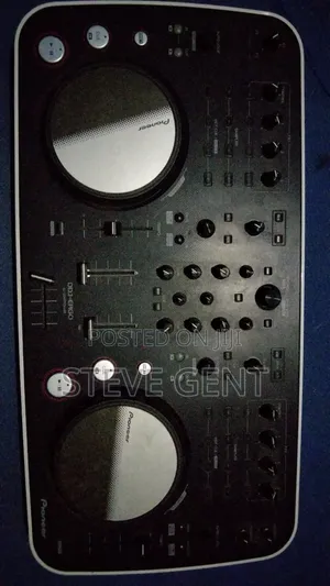 DJ Pioneer Ergo