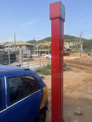 2-Post Car Lift (2.5-Ton)