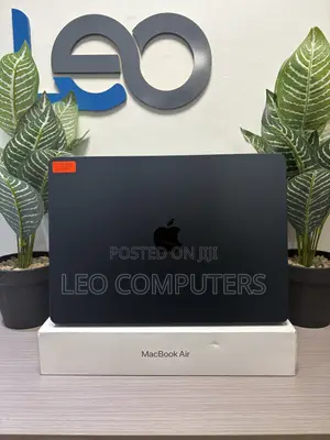 Laptop Apple MacBook Air 2025 M4 16GB Apple M4 SSD 256GB