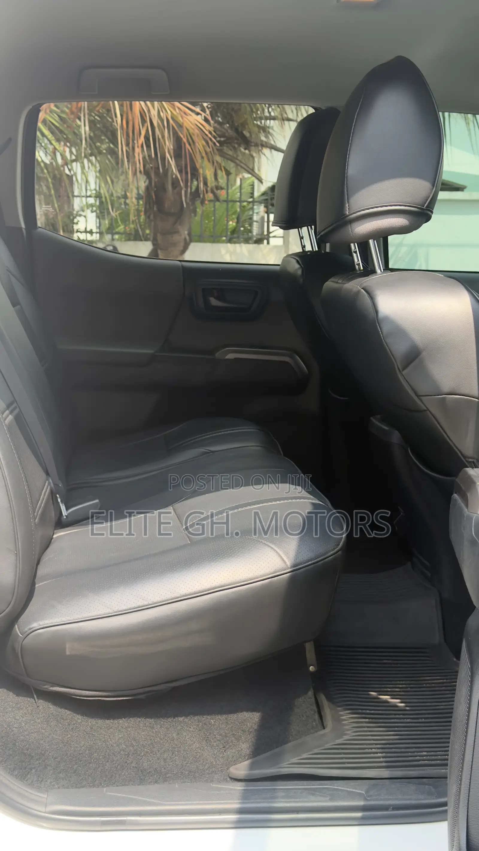 Toyota Tacoma SR5 Double Cab 6' Bed V6 AT 2023 White