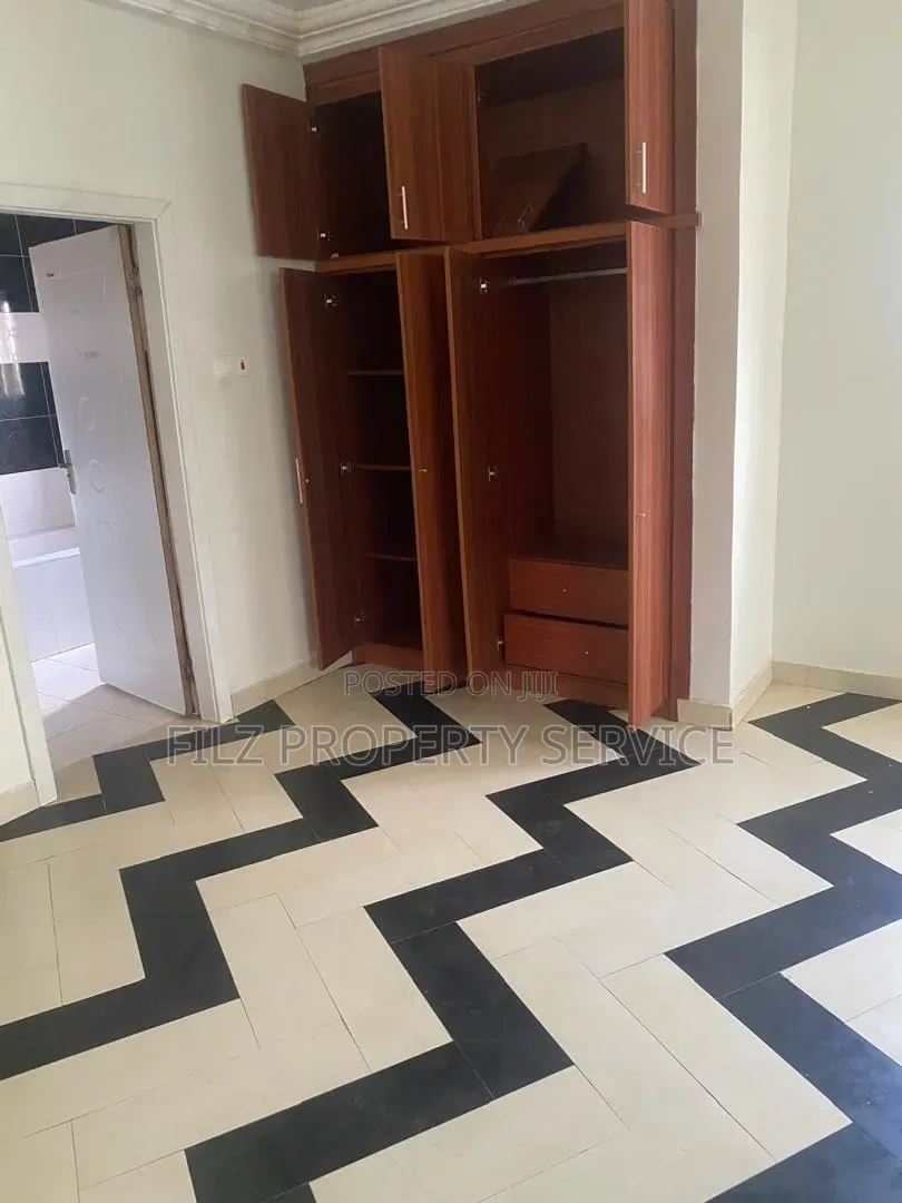2bdrm Apartment in Kayboat, Pillar 2 for rent