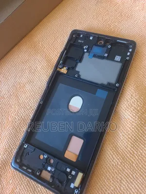 Samsung S20 FE Screen