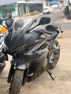 Honda CBR 2020 Gray