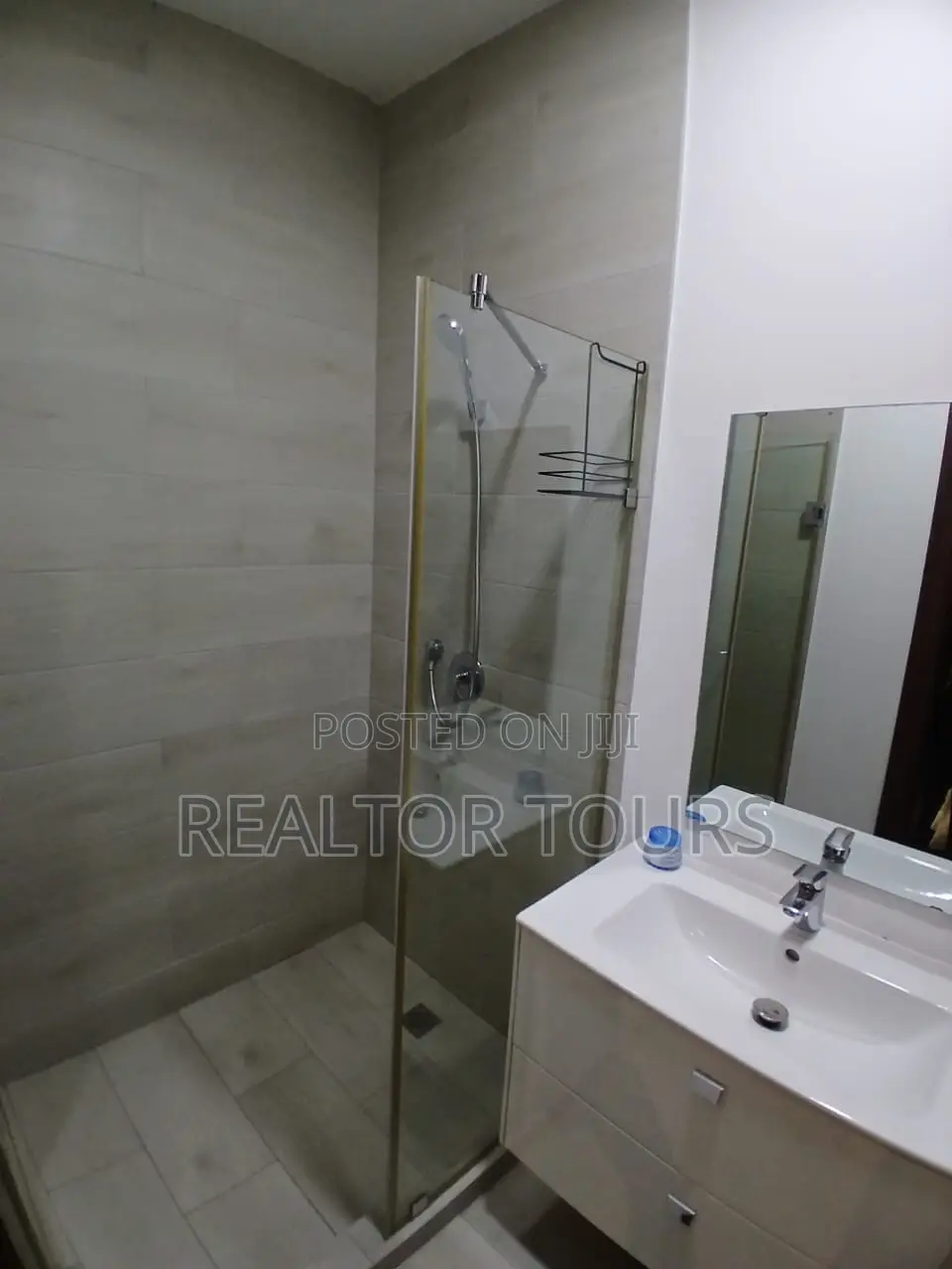 Furnished 2bdrm Apartment in Cantonments for rent
