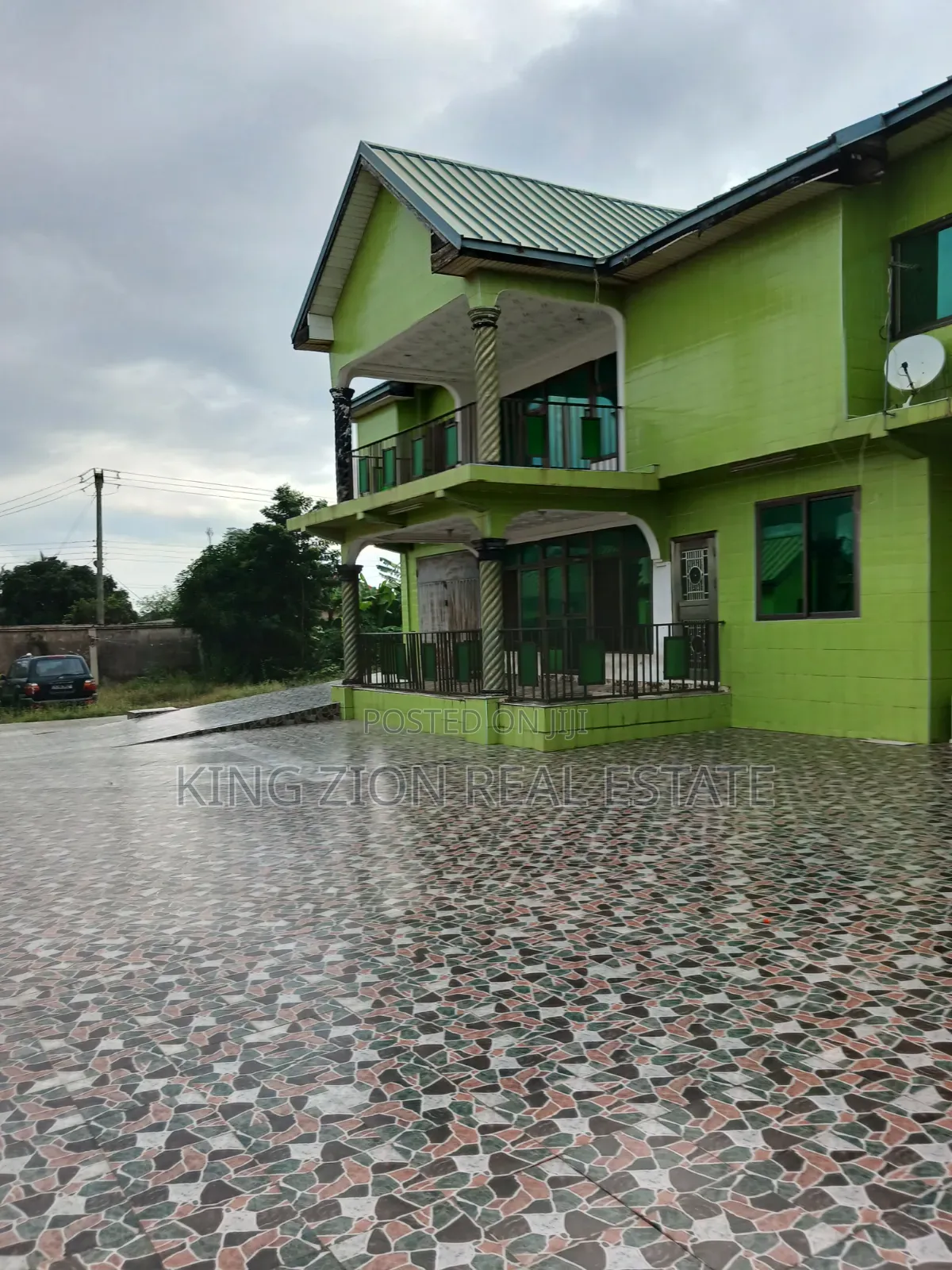 7bdrm House in Kingzion Real, Olebu for sale