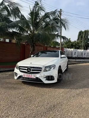Mercedes-Benz E300 2018 White