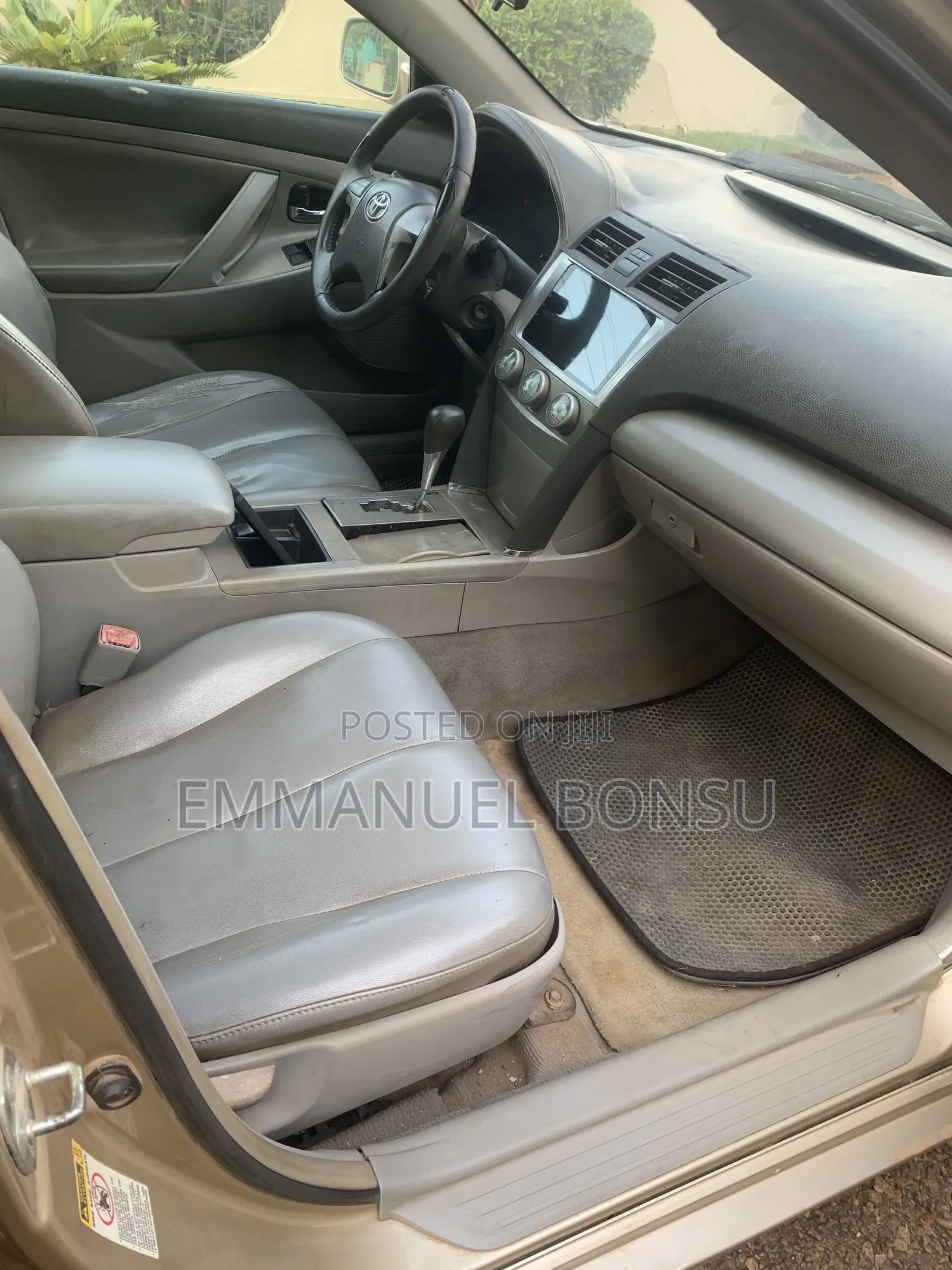 Toyota Camry 2010 Brown